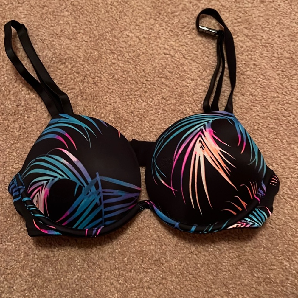 NWT PINK super push bra